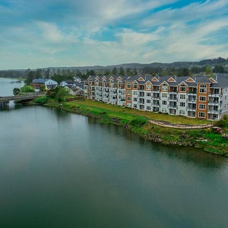 Bridgeport Condo #210 Сийсайд Екстериор снимка