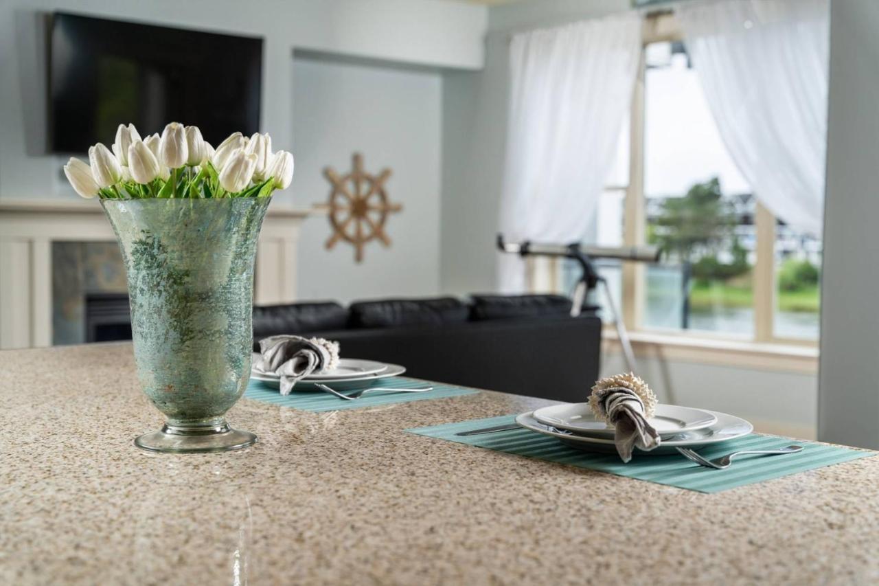 Bridgeport Condo #210 Сийсайд Екстериор снимка