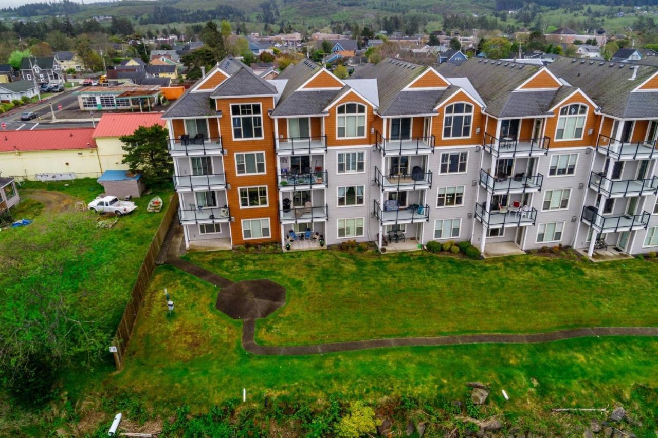 Bridgeport Condo #210 Сийсайд Екстериор снимка