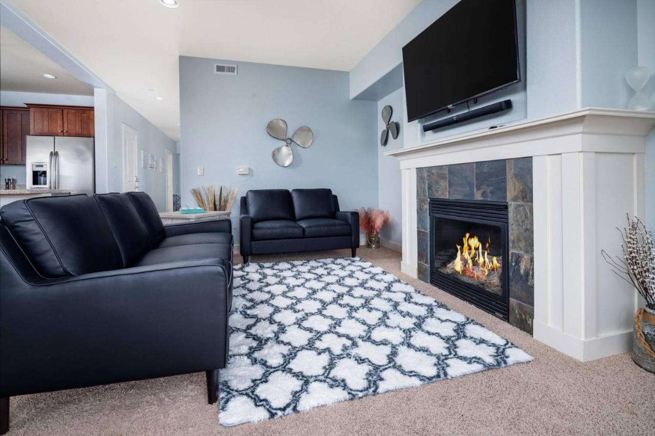 Bridgeport Condo #210 Сийсайд Екстериор снимка